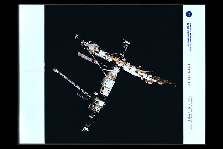 STS-76 view of Mir