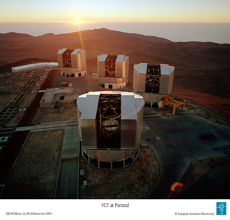 Sehr großes Teleskop im ESO Paranal Observatorium (Chile)