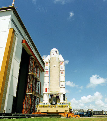 Hangár předstartovní přípravy na kosmodromu Kourou