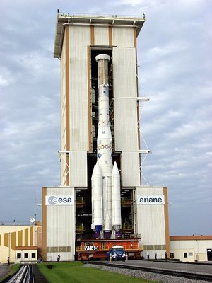 Ariane 4 on its way to the launch zone