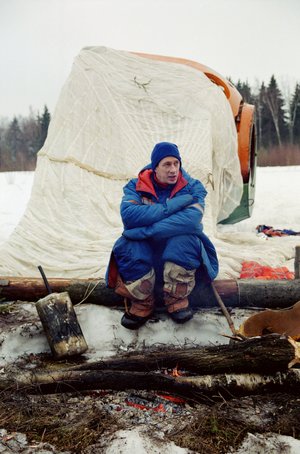 Frank De Winne during his winter survival training in a Russian forest