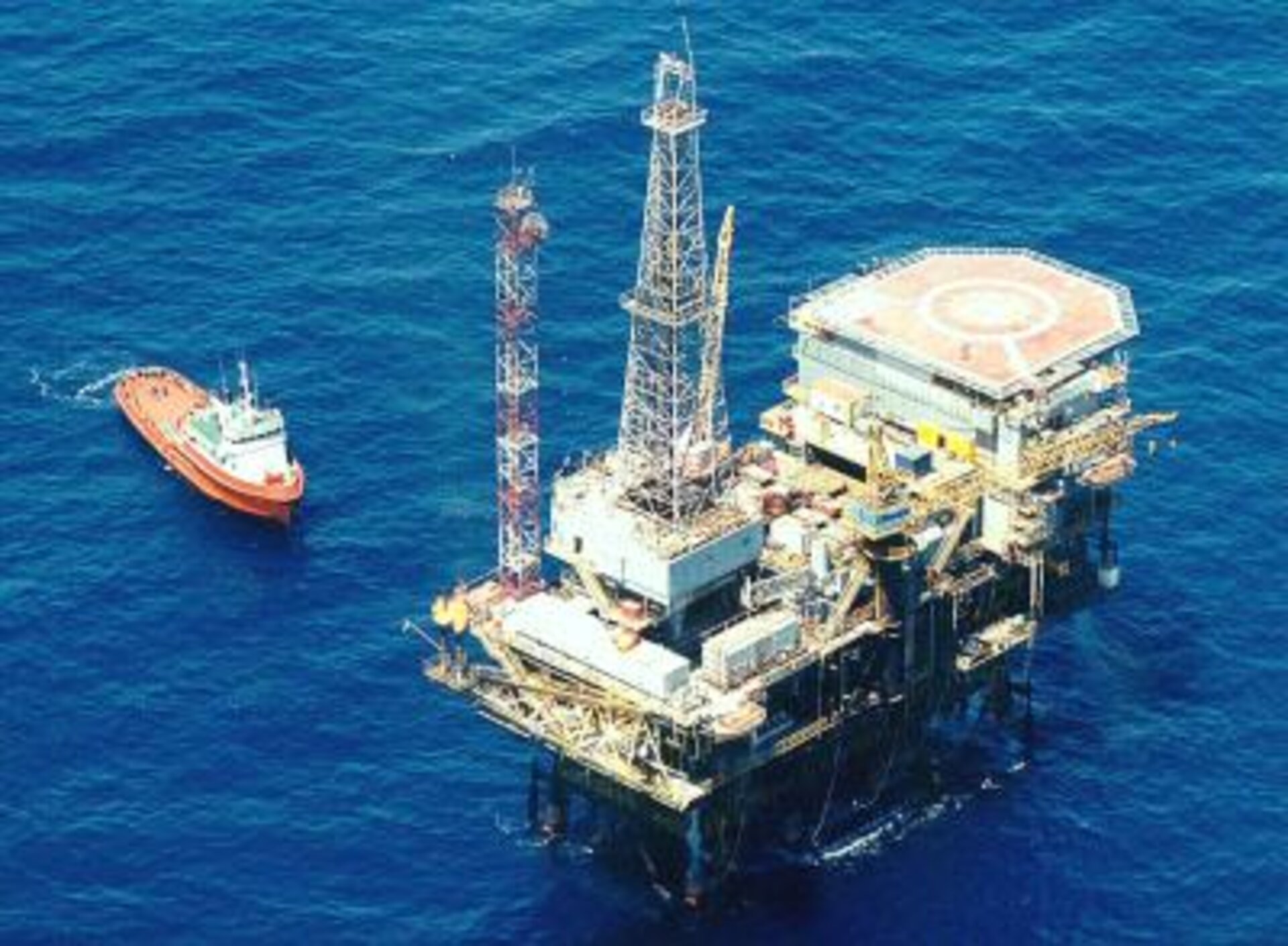 The oil rig platform used during the WISE campaign