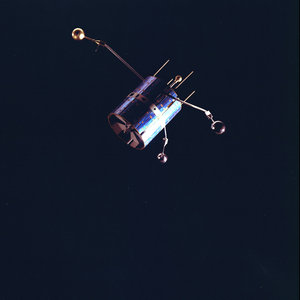 An artist's impression of ESRO-4 in orbit