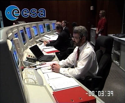 Contact with Mars Express was established by ESOC