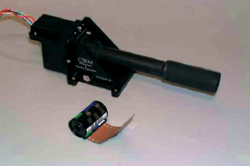 The AMIE micro-imager unit