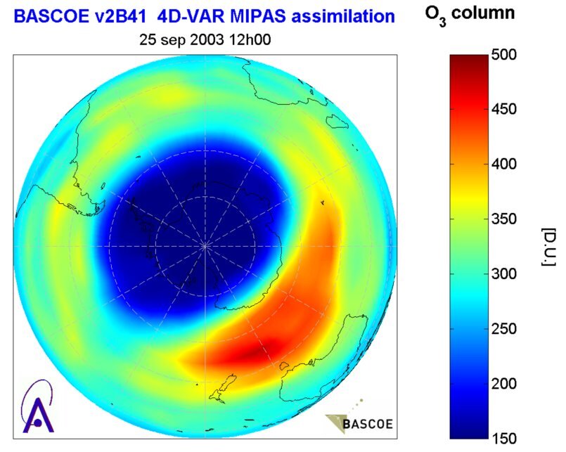 Ozone hole over the South Pole during Sept. 25 2003 monitored by MIPAS