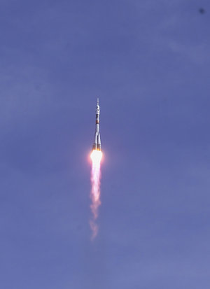 Launch of the Cervantes Mission at 07:38 CEST (05:38 UT) on 18 October 2003