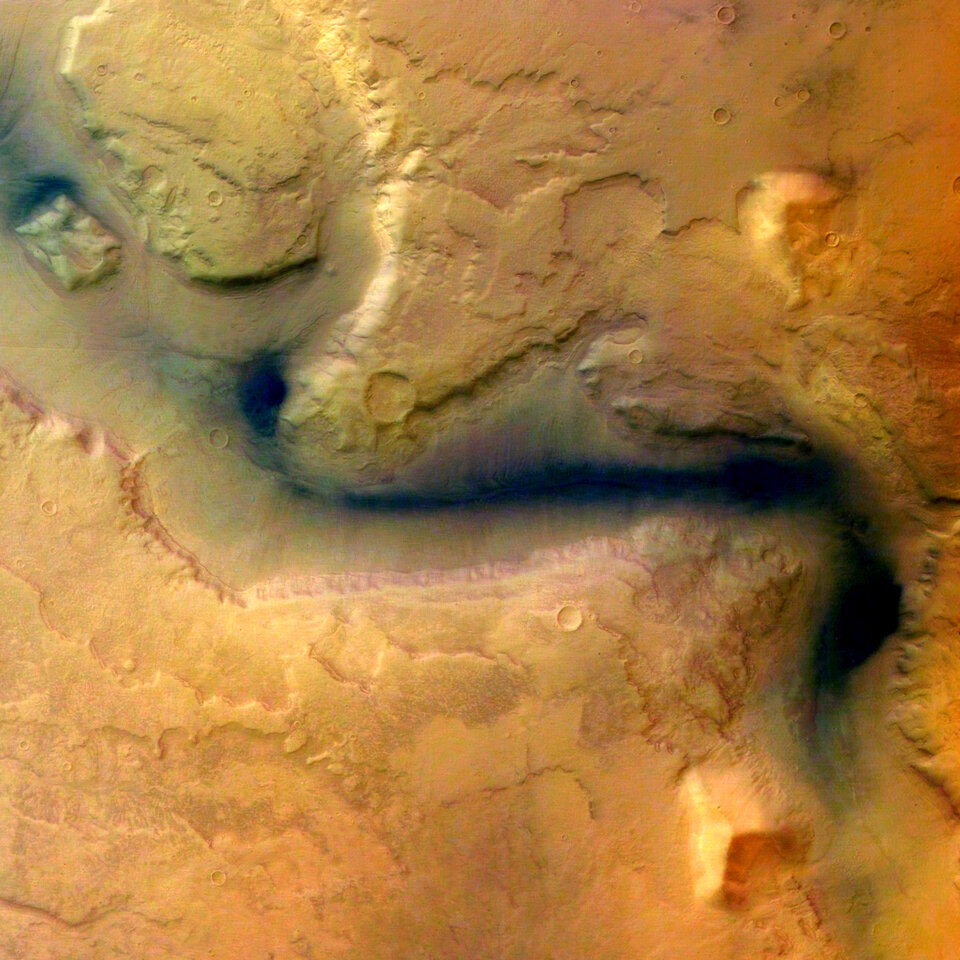 Reull Vallis - HRSC image 15 January 2004