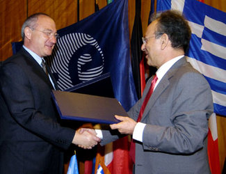Signature of the Agreement on Greece's accession to the ESA Convention