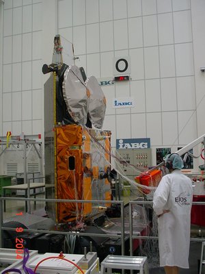 CryoSat undergoing vibration tests
