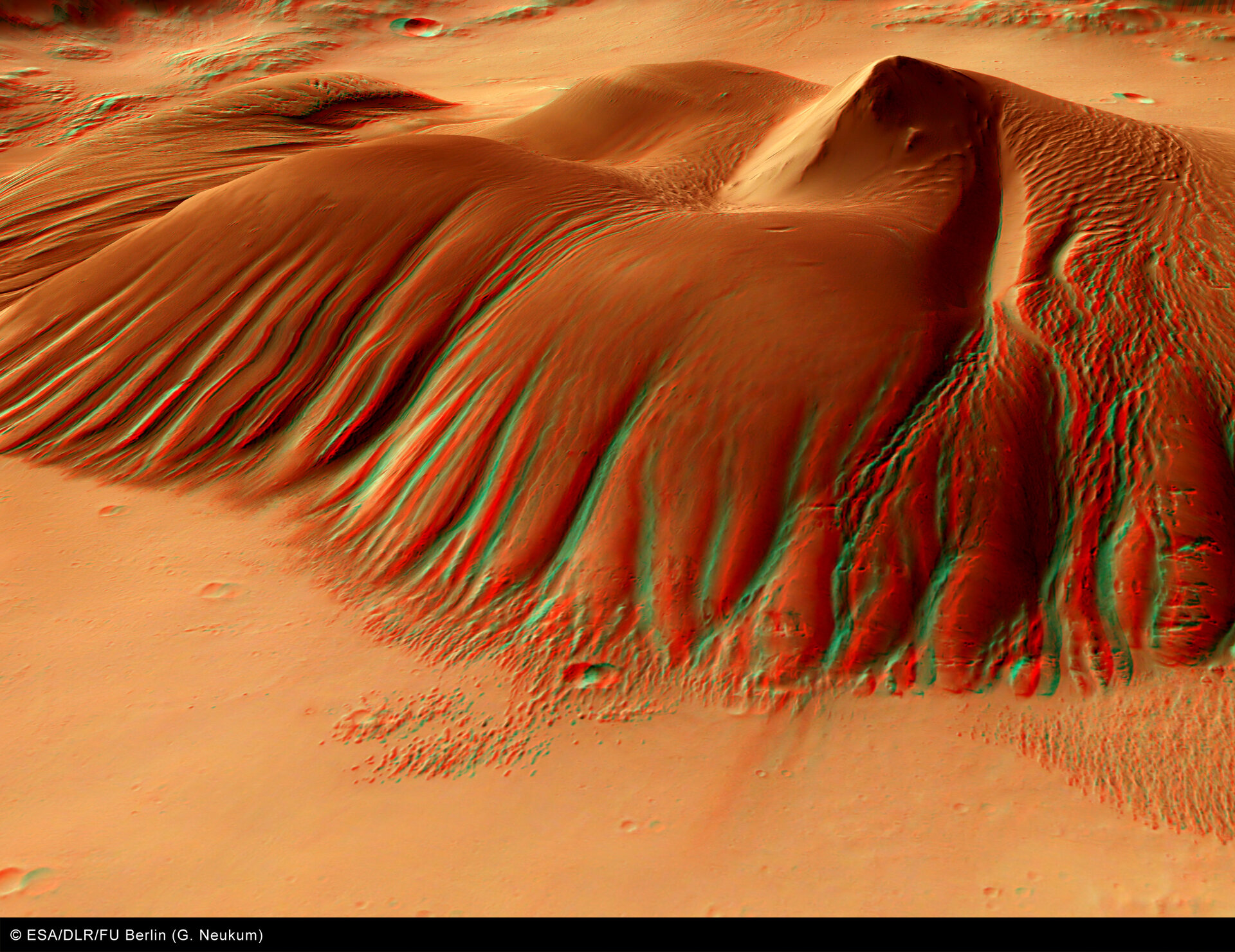 Colour 3D perspective view of central peak - looking north-west