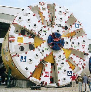 Space spin-off for tunnel boring Machines