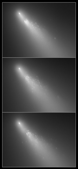 Spectacular view of ongoing comet breakup