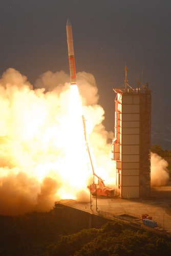 Hinode (former Solar-B) launched