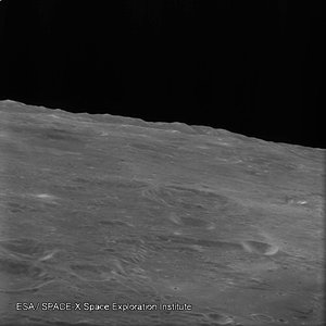 Lunar horizon as seen by SMART-1