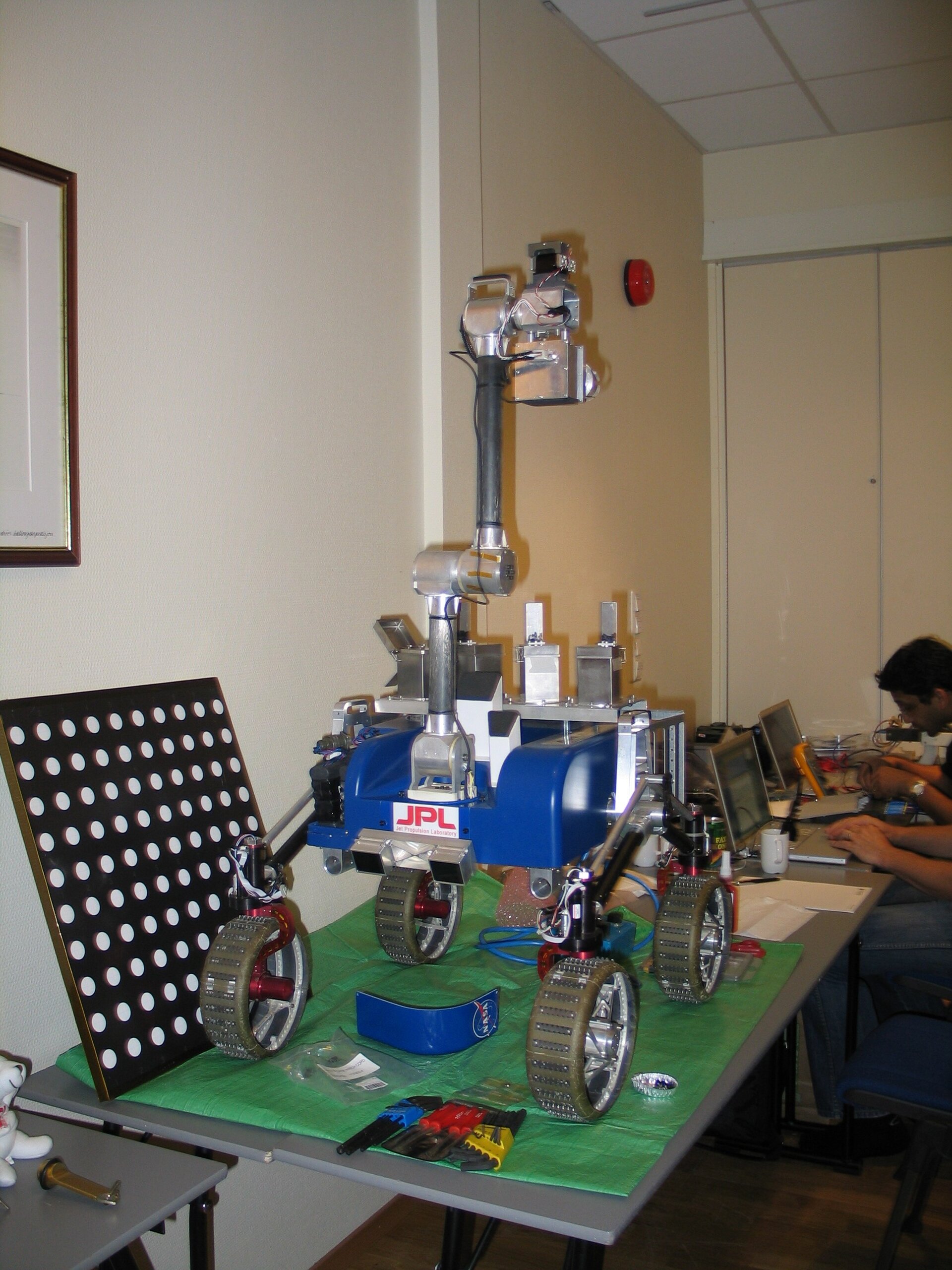 The NASA JPL rover Cliffbot