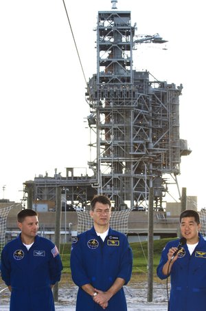 STS-120 crew meet members of the press during Terminal Countdown Demonstration Test at KSC