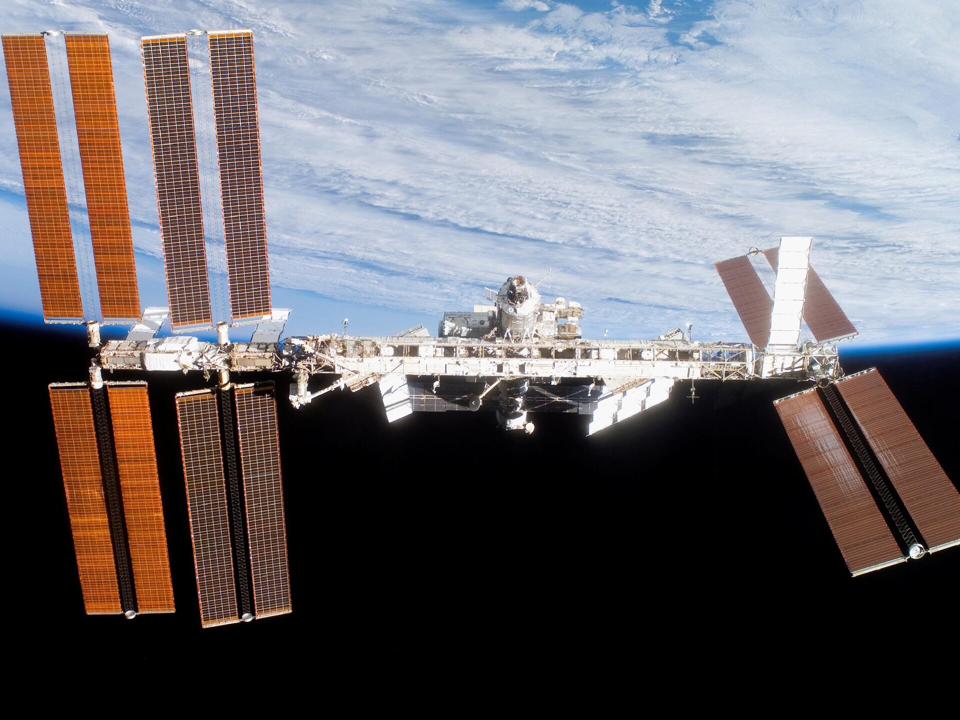 ISS activities will be discussed during NASA briefings