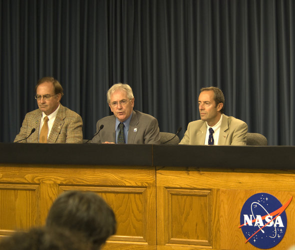 ESA press briefing at Kennedy Space Center ahead of the Columbus Mission