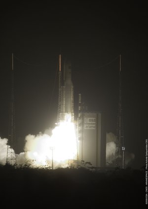 Liftoff of the Ariane 5 ES-ATV launcher with Jules Verne ATV