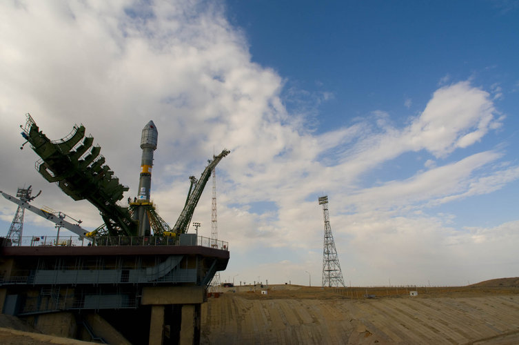 The Soyuz-Fregat launch vehicle carrying GIOVE-B on launch pad