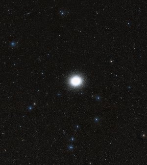 Wide-field of Omega Centauri and its surroundings (DSS2 excerpt)