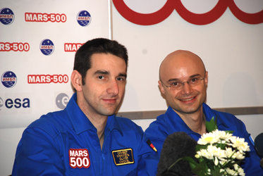 ESA-selected participants Oliver Knickel and Cyrille Fournier
