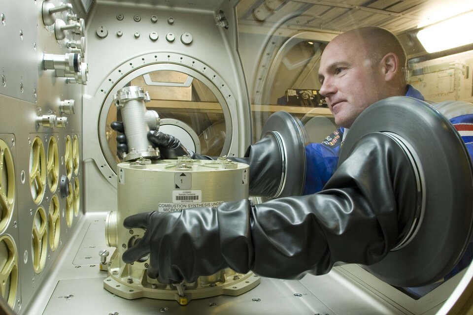 ESA astronaut André Kuipers training with Glovebox