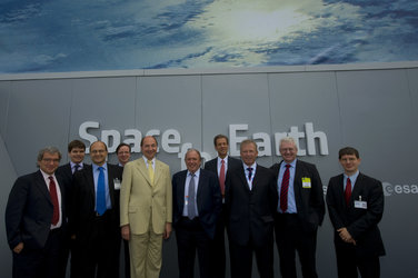 Mr. Ch. Bréant, Mr. M. Courtois, Dr. P. Weissenberg and members of the EC-ESA-EDA Joint Task Force on Critical Technologies at t