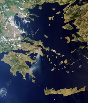Fires north of Athens on 22 August