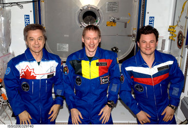 Soyuz TMA-15 crew in space