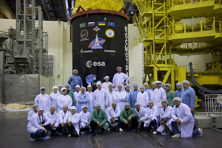 CryoSat launch campaign team