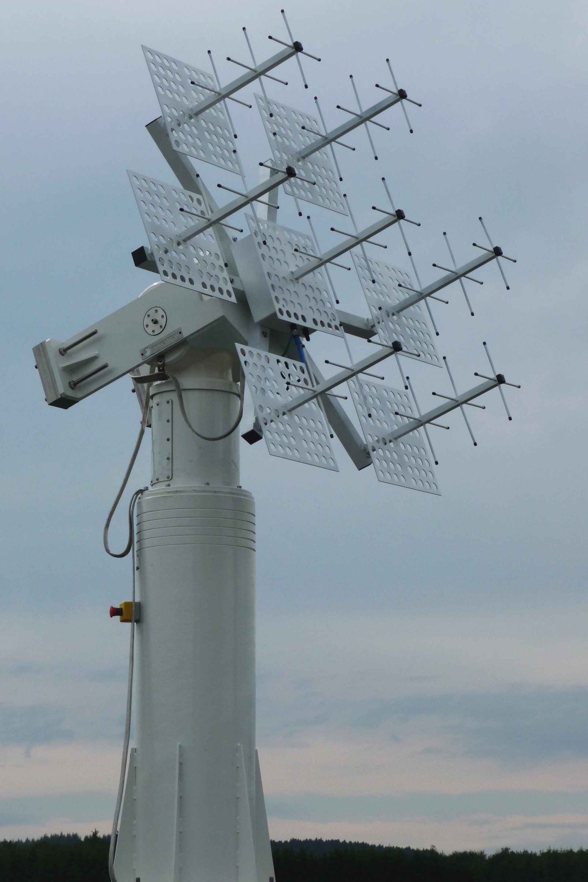 Galileo IOT UHF antenna