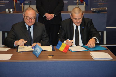 Signing the accession agreement in Bucharest