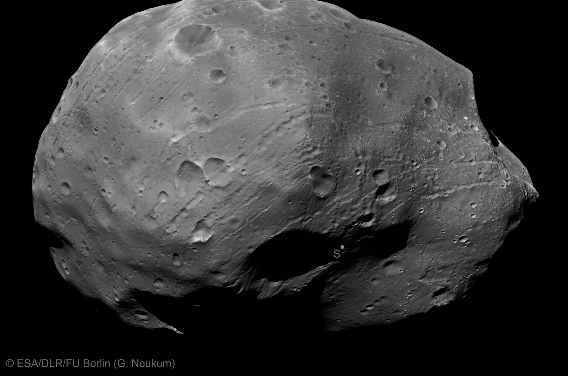 Stereo-1 channel image of Phobos