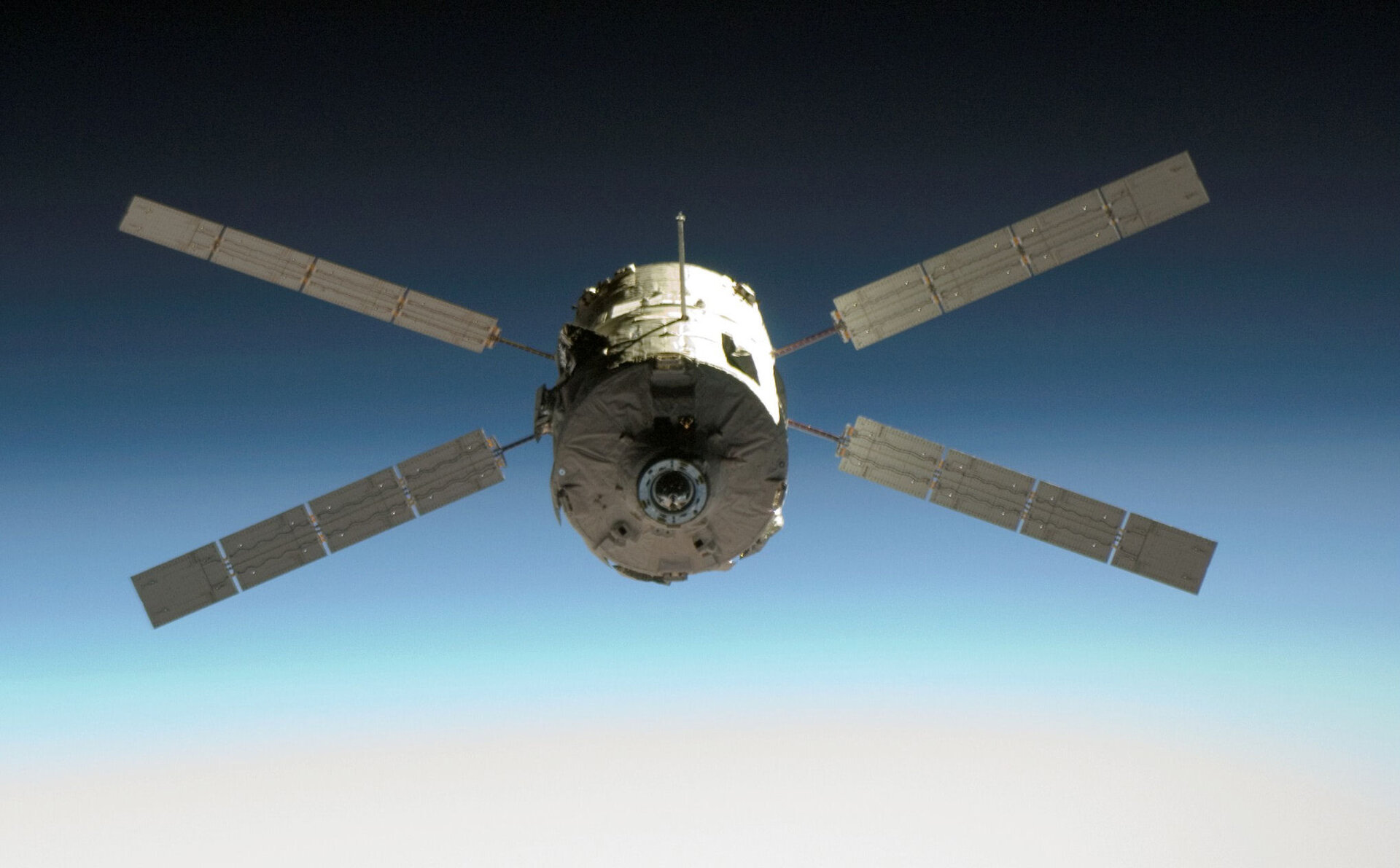 ATV-1 approaching the Station