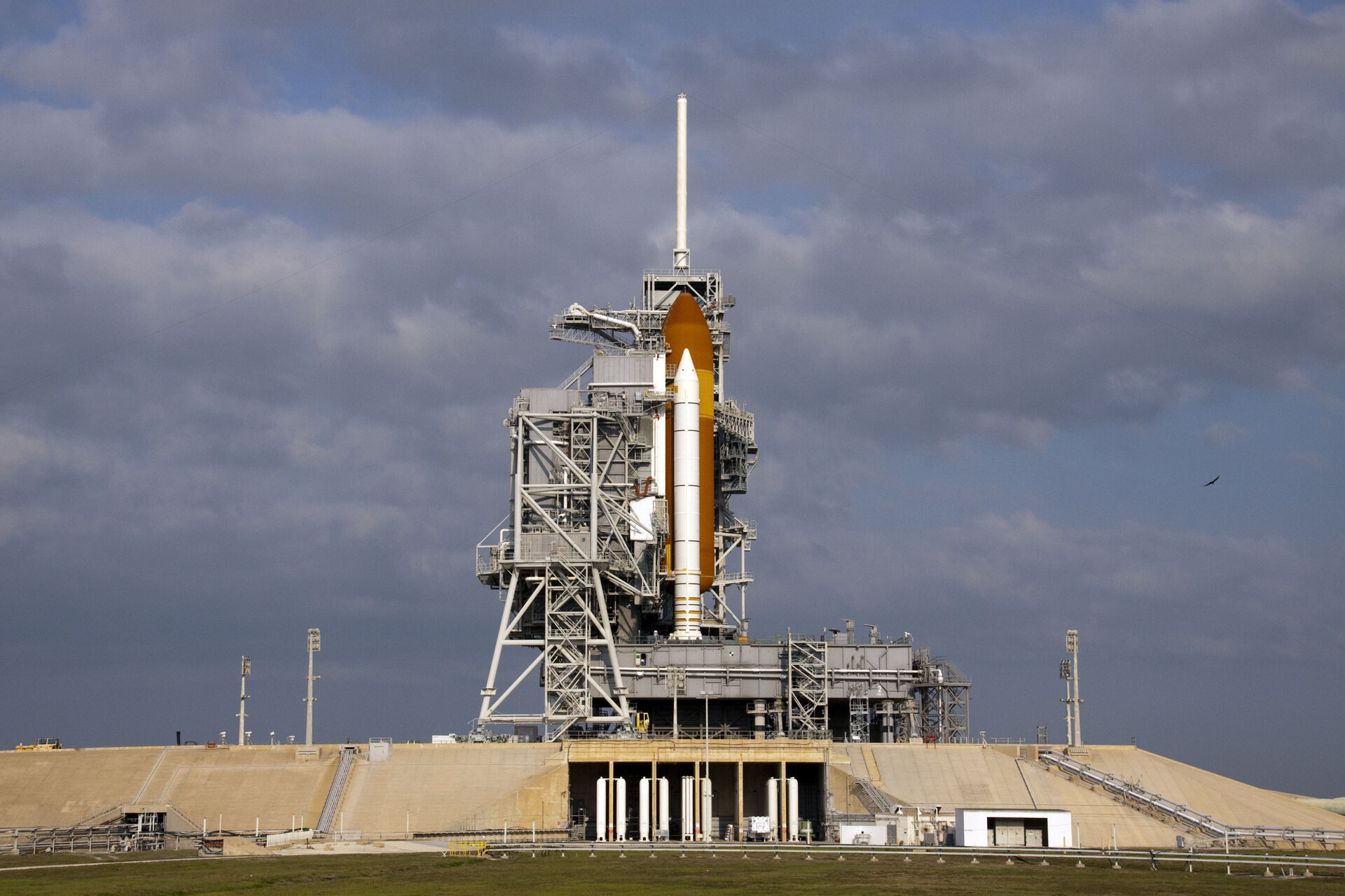 <i>Endeavour</i> on the launch pad