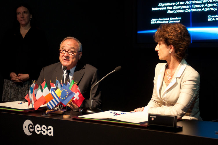 ESA/EDA signature of an Administrative arrangement