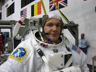 Alexander Gerst in spacewalk training