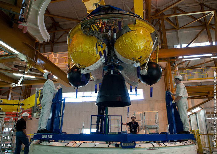 Upper stage of Ariane 5 integration