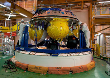 Upper stage of Ariane 5 integration