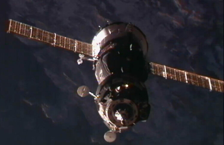 Soyuz spacecraft approaches Space Station