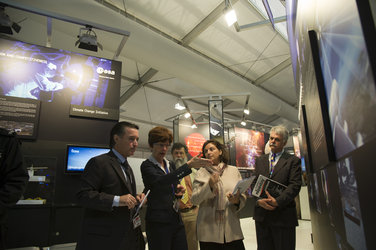 Magali Vaissiere visits the ESA exhibition at Farnborough, 10 July 2012