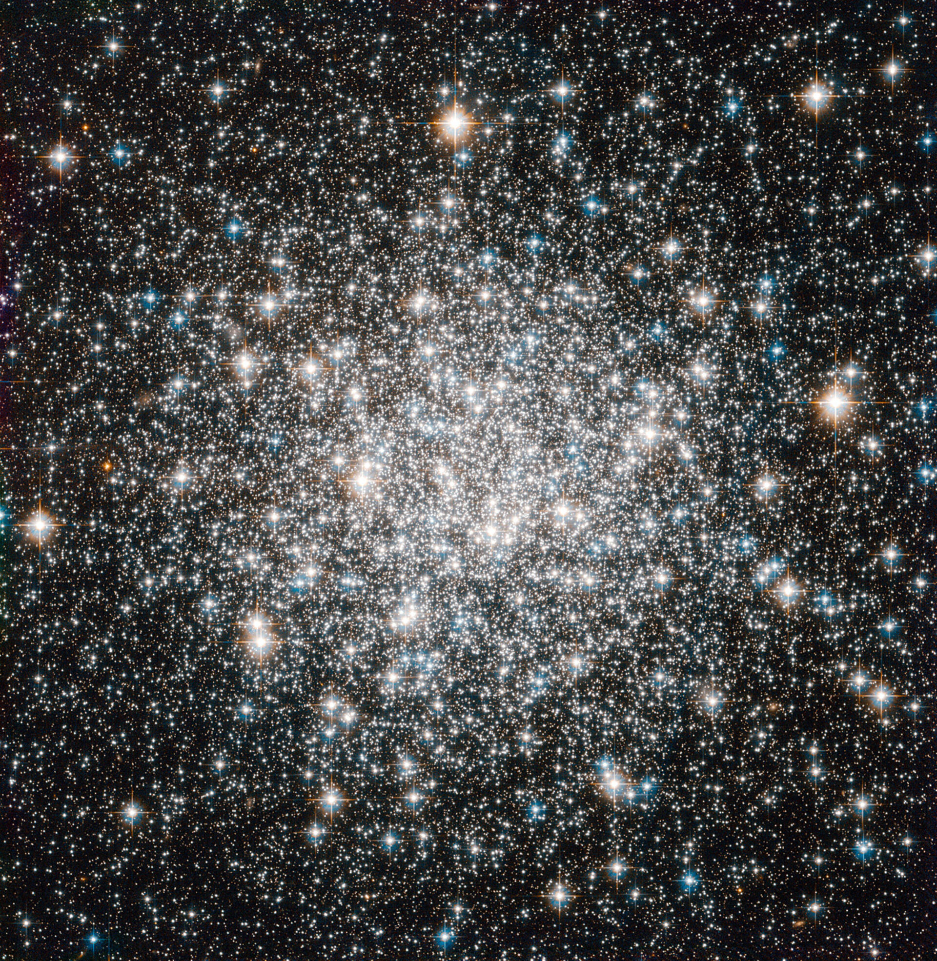 Messier 68 captured by Hubble