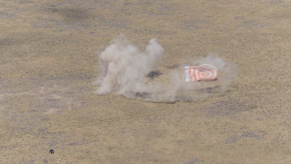 Soyuz landing in 2012