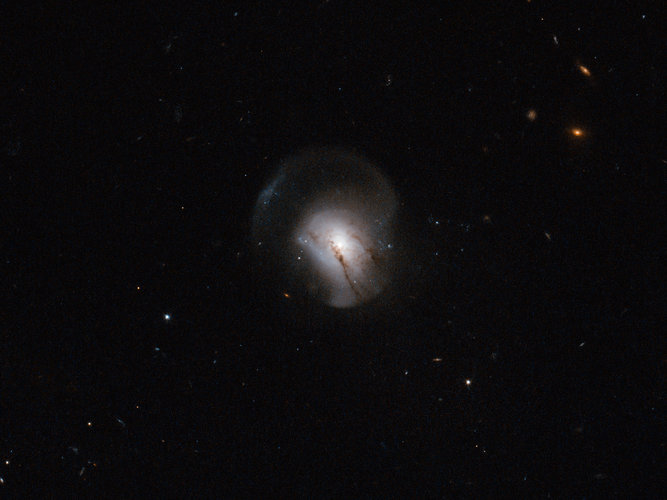 Hubble watches the lights go out