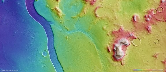 Topographic view of Reull Vallis