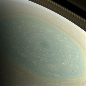 Saturn’s north-pole hurricane