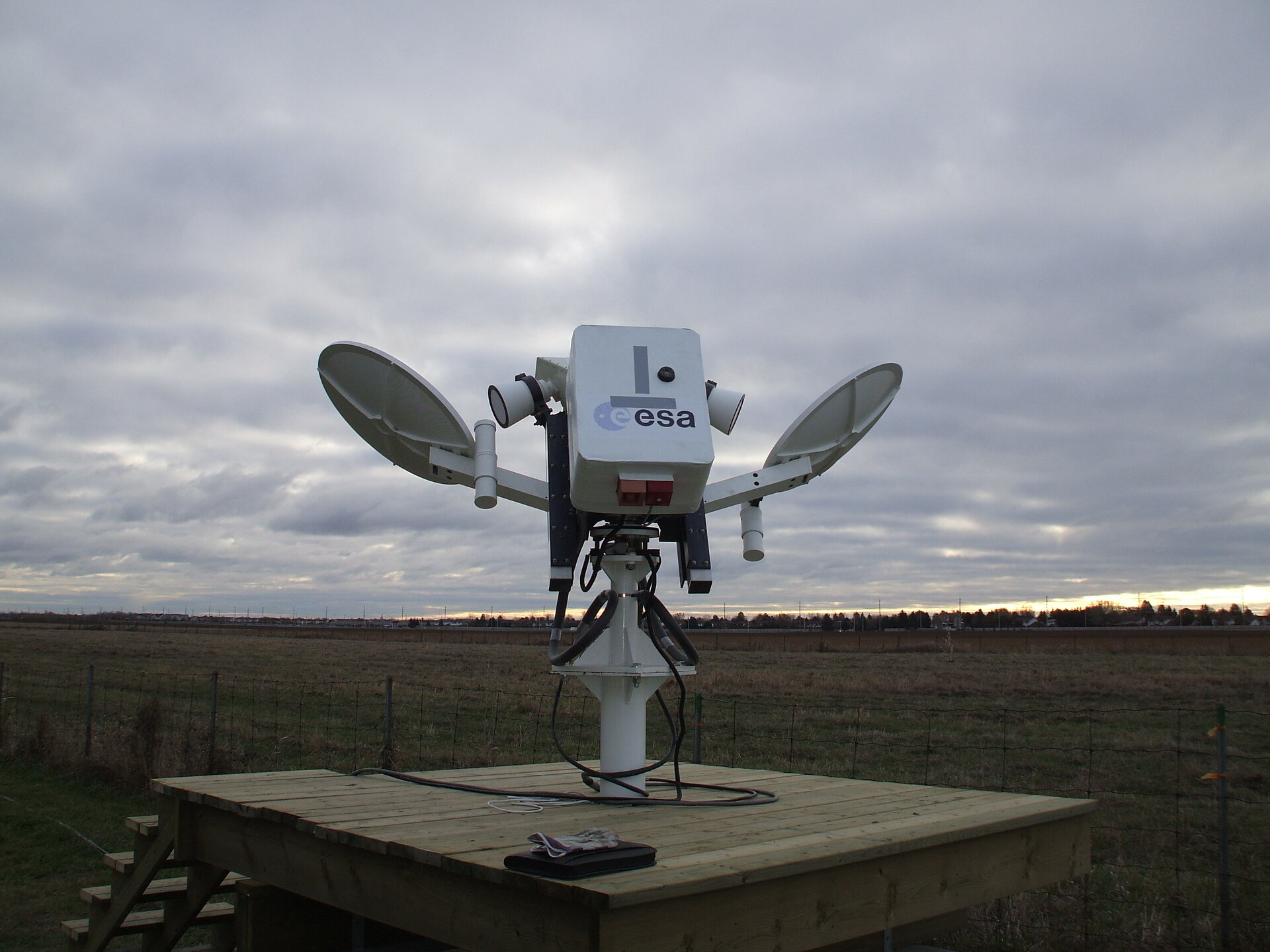 Ground-based satellite transponder