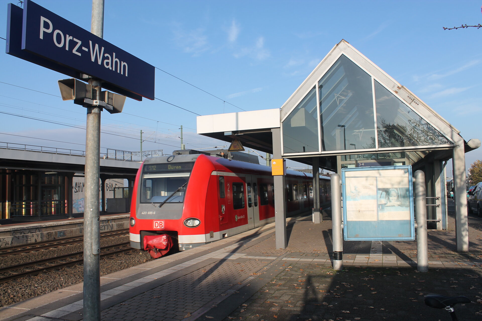 Porz-Wahn train